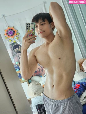 watanabekung24 - This is  riley_rose  We were friends before we even met  connected to