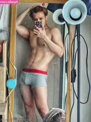 watanabekung24 - up late horny as fuck