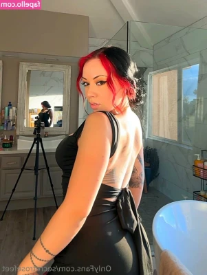 secretrosefeet - Eyes on the prize😈😍