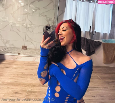 secretrosefeet - getting so creamy fucking my glass toy on a chair