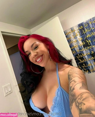 secretrosefeet - Alezzy resort