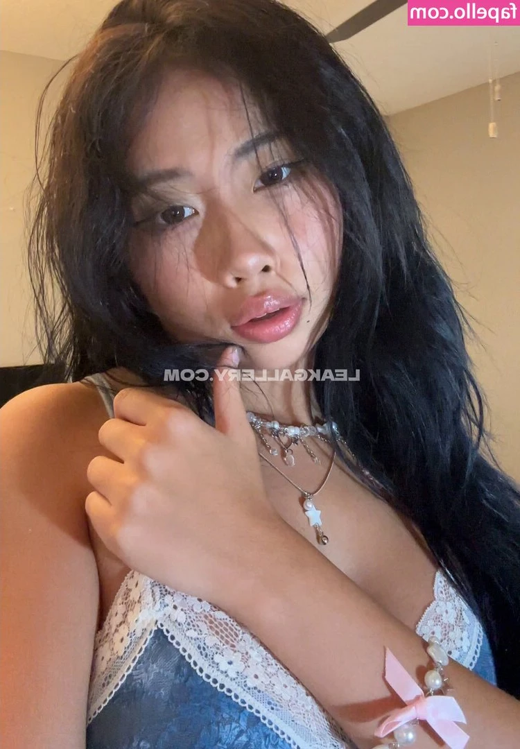 hann1ekin [ hann1ekin-1 ] - Some more hot Foot content for you! ♥️