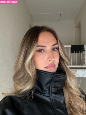 lara.gbdt [ lara-gbdt ] - My love, do you want to see how I play with my pussy? 💦💦 Tell
