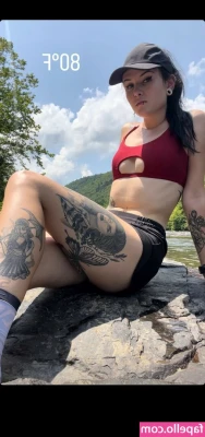 Elektra Kirby [ elektra-kirby ] - So big for my tiny pussy