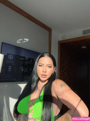 lilkymchiii [ lilkymchiii-2 ] - It s December when should I bust out the jiggle bells - i mean tits