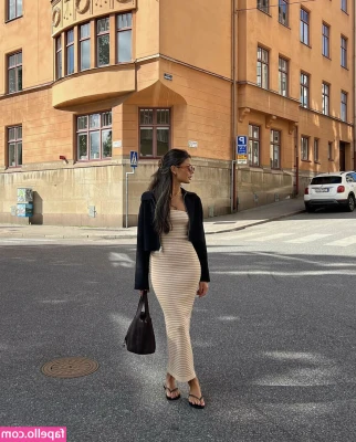 Nathalie Lok [ nathalie-lok ] - Who wants to bust a nut all over my juicy ass?