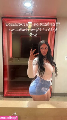 Miss Michelleyg [ miss-michelleyg ] - Check recent messages for this lovely photo in color👅👅💦