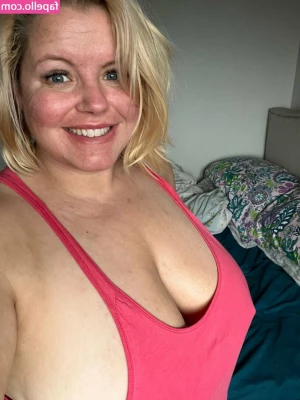 bouncy.rosie [ bouncy-rosie ] - I’ve been practicing so much for him what would you like me to do