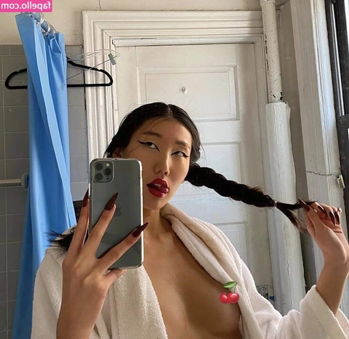 Jeannie Park [ jeannie-park ] - Happy Labor Day weekend loves!! Had to start off with some bikini