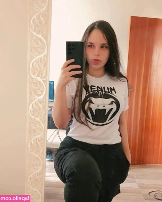 Laysa Meroto [ laysa-meroto ] - Tell me where you'd shoot your load 🍆💦💦
