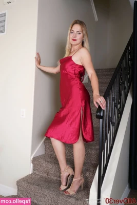 Vika_Model [ vika-model ] - I own you and I control you