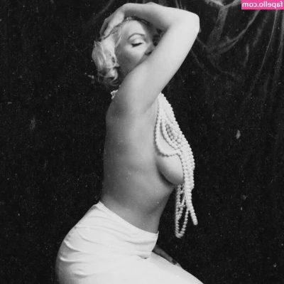 Jeri Mae James [ jeri-mae-james ] - Today’s yoga pose! Hehehe could come in handy for bondage!