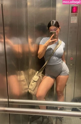 Jesicareve - 🌼🌸🏵️🌻🌹🌺🌷 a little bit more feminine than my