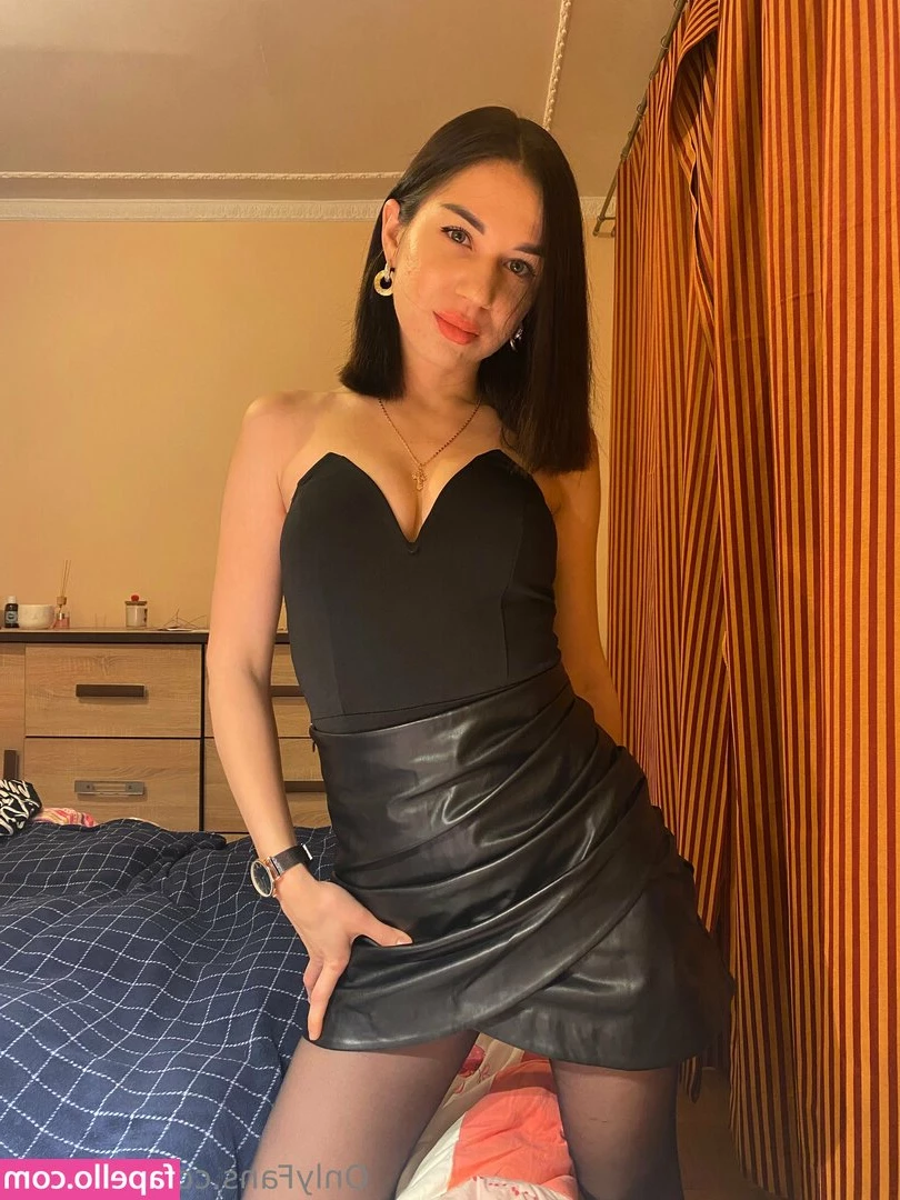kaya.ya [ kaya-ya ] - What do you think of this color on me? 😉