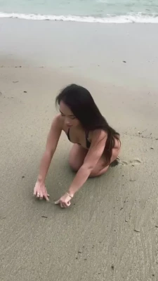 Alahnaly - 😜 happy Friday! part 1