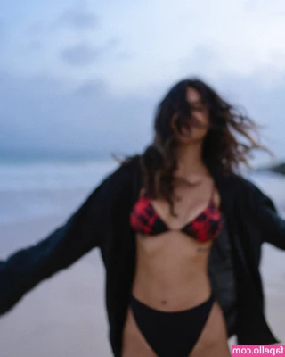 Yanna Lavigne [ yanna-lavigne ] - Que vontade de tirar essa calcinha