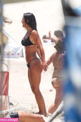 Yanna Lavigne [ yanna-lavigne ] - This is a booty appreciation post