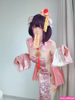baiyin811 [ 81 ] - anybody like cute lil feet  painting my toenails tomorrow  what color
