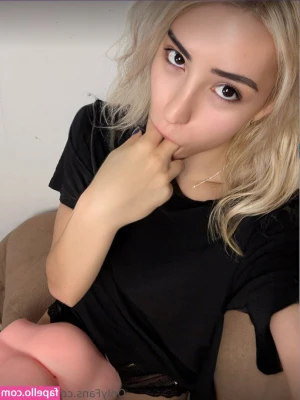 Lali White [ lali-white-1 ] - Slow fucks tonight