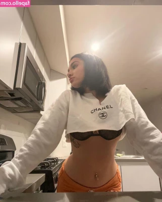 Victoria - Just a peek