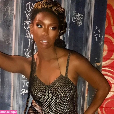 Brandy Norwood [ brandy-norwood ] - There's literally TONS of naked files here: 