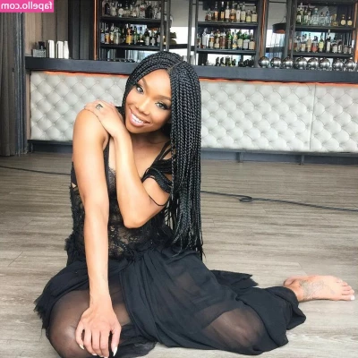 Brandy Norwood [ brandy-norwood ] - It s a very hot day  so excuse my dressing