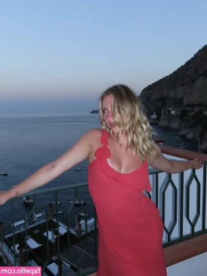Kate Roman [ kate-roman ] - 68 picture set - Part One Ultra short minidress and high heels in the