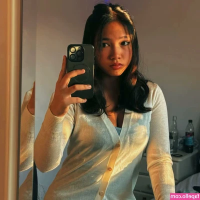 Mneme - I’m going to make dildos outta my girlcock 🥰