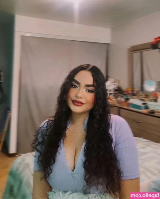 Ana Ibarra [ ana-ibarra ] - Horny and Deperate Penetration [5:00] - I was out of town with family