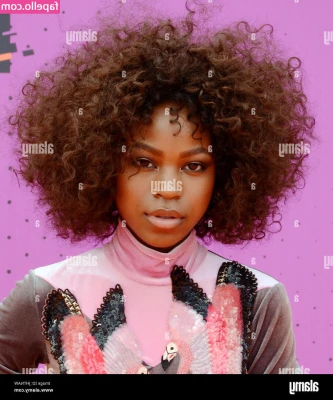 Riele Downs [ riele-downs ] - This view on repeat 🥵🥵🥵