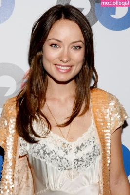 Olivia Wilde [ olivia-wilde ] - I asked you on twitter to guess the color of my panties underneath my