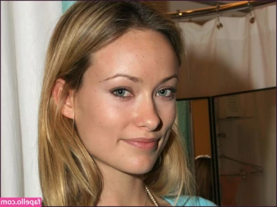 Olivia Wilde [ olivia-wilde ] - baby bouncer
