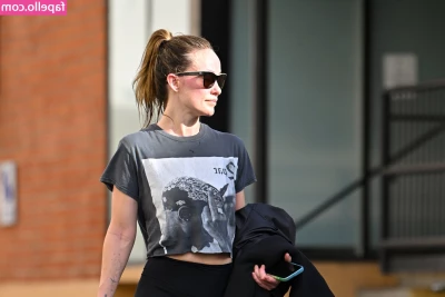 Olivia Wilde [ olivia-wilde ] - You can get rid of my pants ;) Swipe to see more.