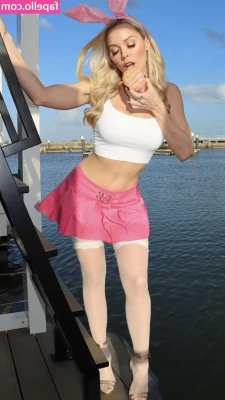 Gabrielle Taylor [ gabrielle-taylor-1 ] - No content