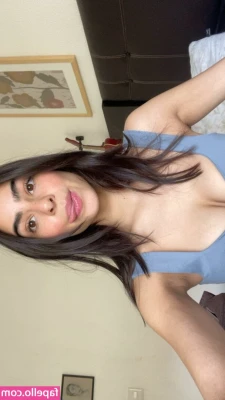 Valentina Buzzurro [ valentina-buzzurro ] - With glasses or without 😏?