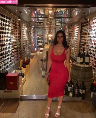 rere.bollywood [ rere-bollywood ] - SnapChat Story Request: Jacob’s Little Red Dress (Video)