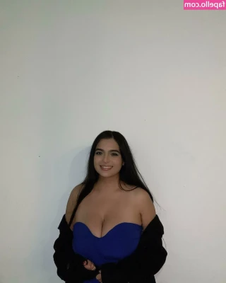 Areeli Ferrer [ areeli-ferrer ] - sunkissed 🌞