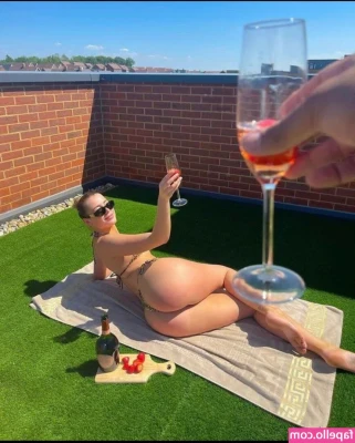 Sian Owen [ sian-owen ] - A little day off!