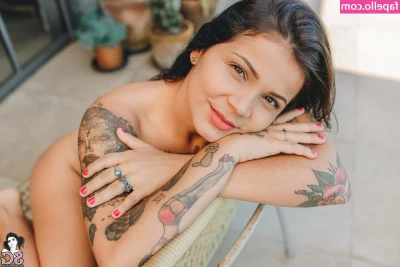 Jeeh Suicide [ jeeh-suicide ] - Just need your head inbetween my thighs 🥵  I hope you like this