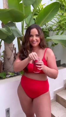 Jacqueline Jossa [ jacqueline-jossa ] - I went on a date the other day and this was my outfit ;) would you