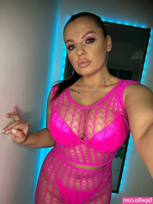 Ashley - Hi guys. Dont forget to clink the blue link on my $10 promo❤️