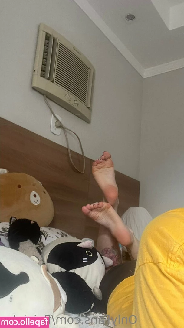 fleivinha - Riding and cumming