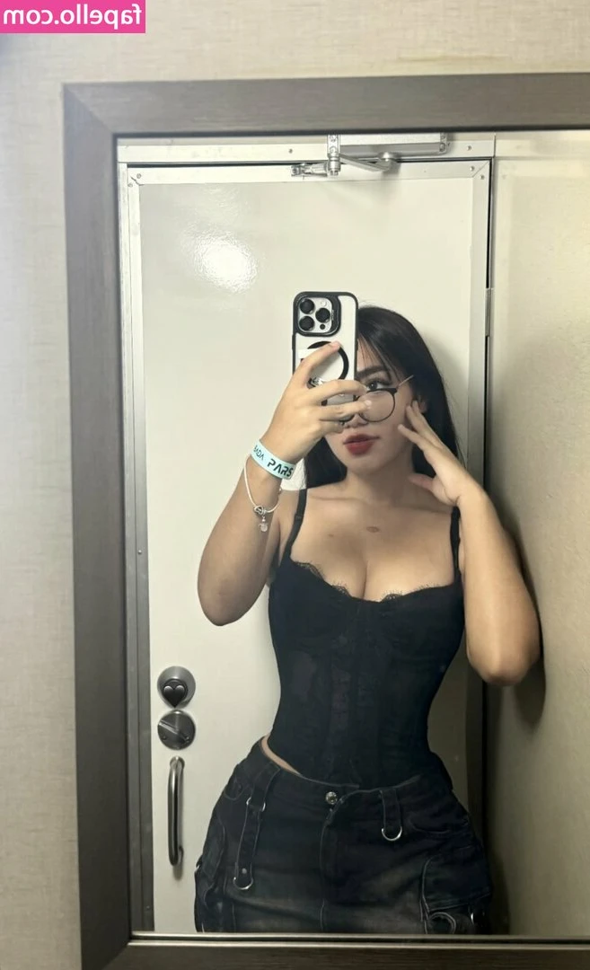 Danna69 - Just got home from a hike with the family today. Hope y’all had a