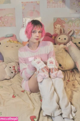 Strawbabyboy - Should I go LIVE this week?
