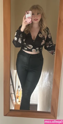Torie Homer [ torie-homer ] - Candid selfie nudes