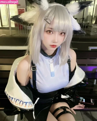 sakuracyan_ [ sakuracyan ] - I don't normally give it up on the first date but maybe if you're