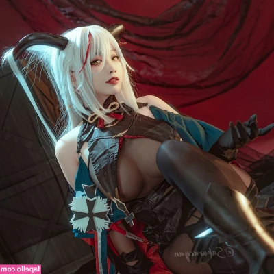 sakuracyan_ [ sakuracyan ] - Need to get my titties tanned asap 🤣👻