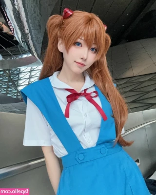 sakuracyan_ [ sakuracyan ] - Boob windows are great for showing off my piercings