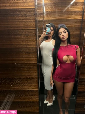 lulibunni - 🥰🤭 Have a wonderful day everybody! Do you prefer me in clothes