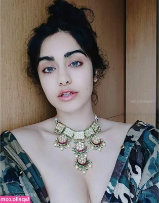 Adah Sharma [ adah-sharma ] - Hai ricevuto il video del mese dove faccio la troietta? Scrivimi per